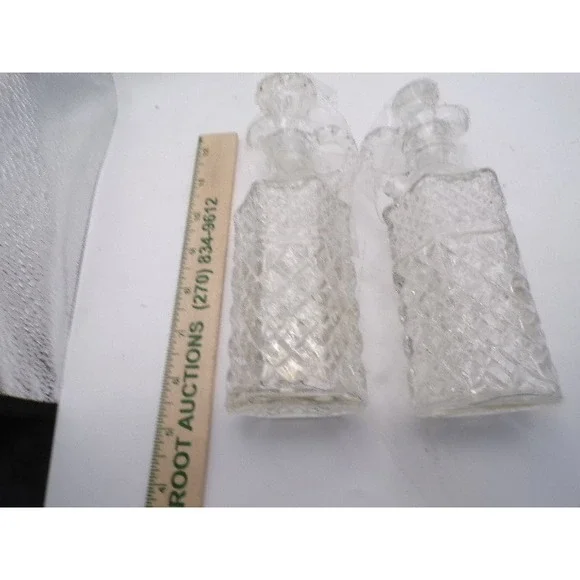 Set of 2 Vintage Textured Glass Mini Decanters Bottles With Stoppers - Picture 2 of 2